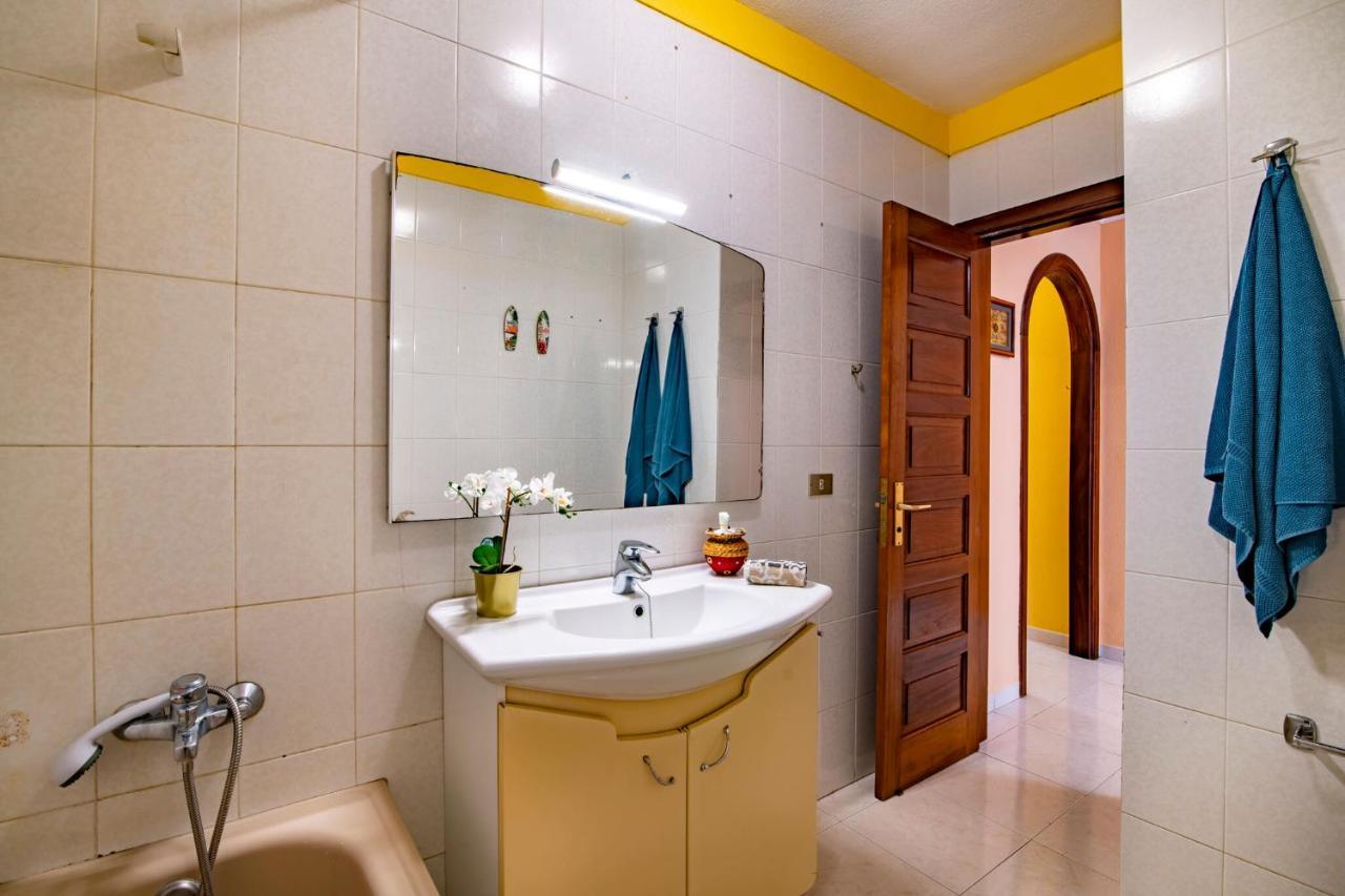 Alquilaencanarias-Medano Tio Claudio Beachfront Эль-Медано Экстерьер фото